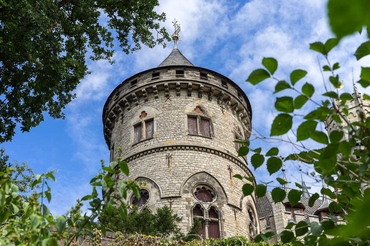 Marienburg aus der Froschperspektive